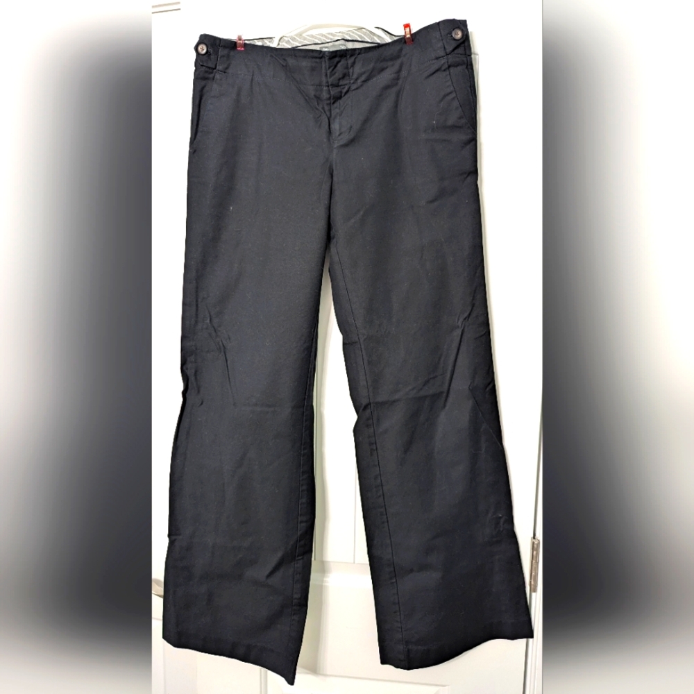 GAP Women's Hip Slung Fit Flared Leg Trousers Classic Black 10 Long